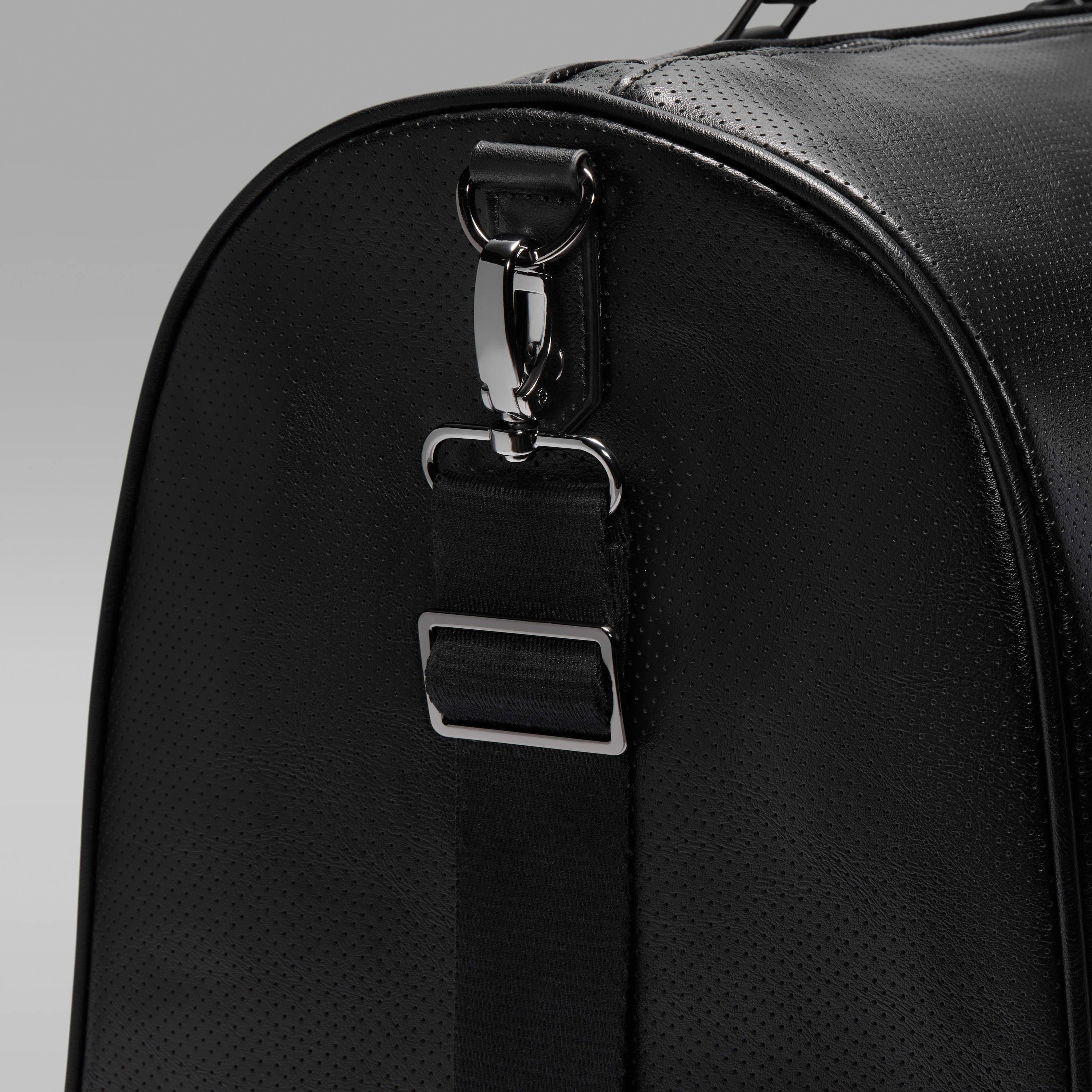 Nike Jordan Perforated Duffel (40L) | The Summit